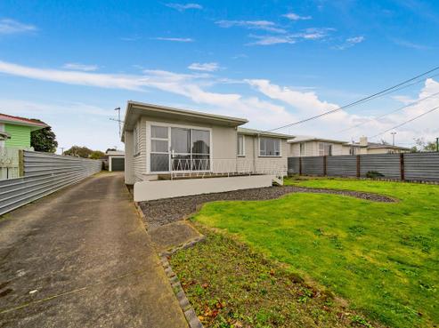 8 Bone Crescent, Hawera