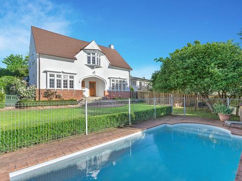 5 Hillcrest Road, Hillcrest