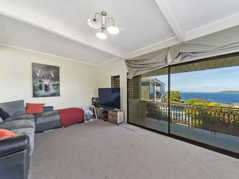 49 Birch Street, Hilltop