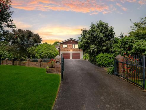 6 Sailfish Drive, West Harbour