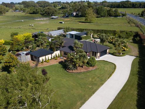 2006 Kakaramea Road, Ngahinapouri