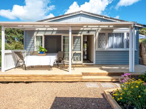 16 Kennedy Road, Surfdale