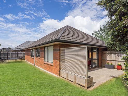 6 Old Park Place, Takanini
