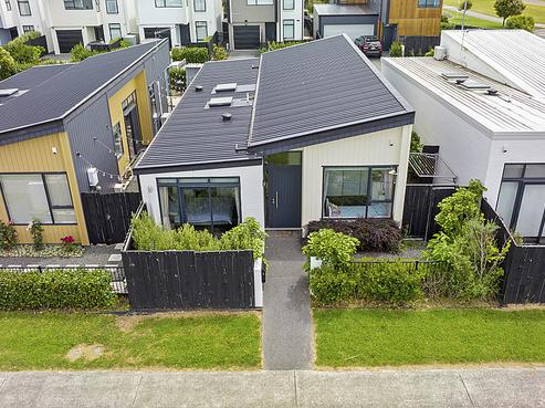6 Liberation Road, Papakura