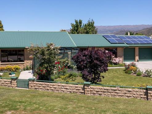 77 Hazlett Street, Clyde