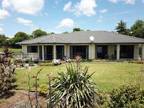 51 Mcgillivray Road, Wellsford