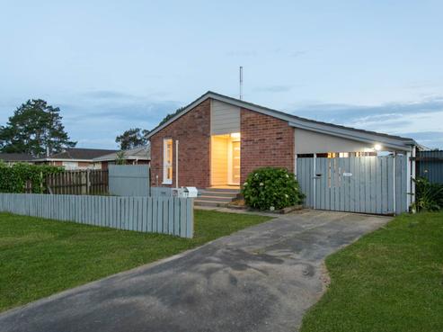 19 Kopi Place, Massey