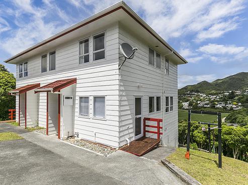 1/30 Percy Dyett Drive, Karori