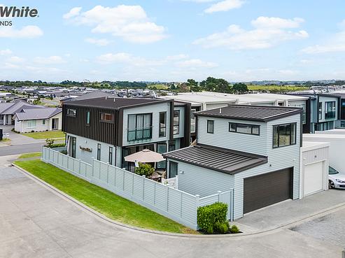 156 Seventh View Avenue, Beachlands