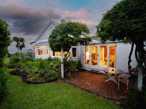 16 Strawberry Lane, Sawyers Bay