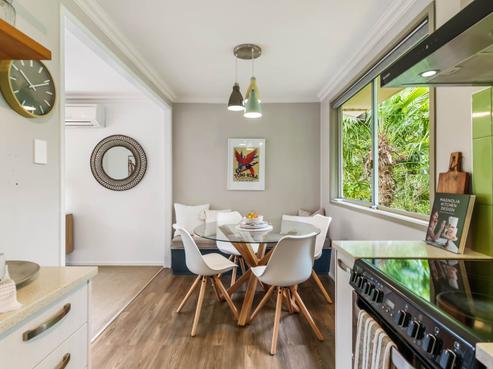 35 Ridgewood Crescent, Birkenhead