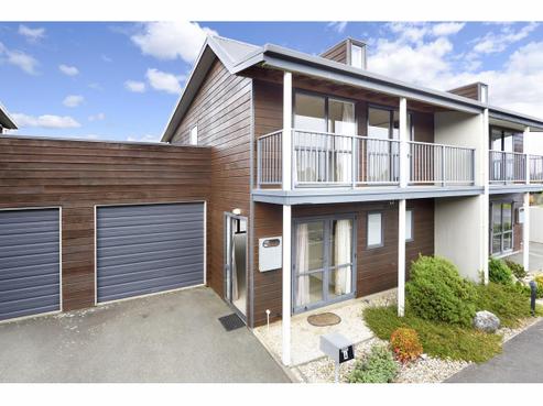 4 Rochdale Way, Stoke