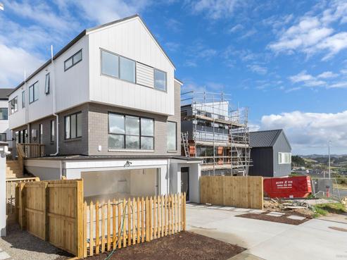 48 Celestial Crescent, Orewa