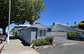 Modern office on Station Street