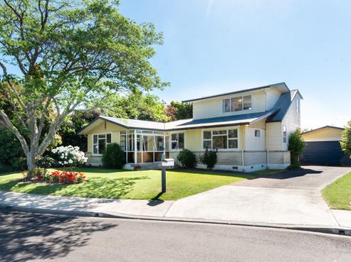 11 Carl Avenue, Havelock North