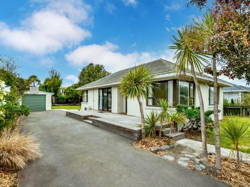 401 Pine Avenue, South New Brighton