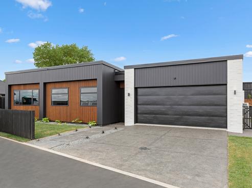 31 Hancock Drive, Flagstaff