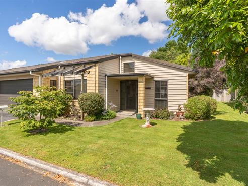 61/3 Turnbury Court, Rototuna