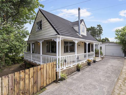 106 Kemp Road, Massey