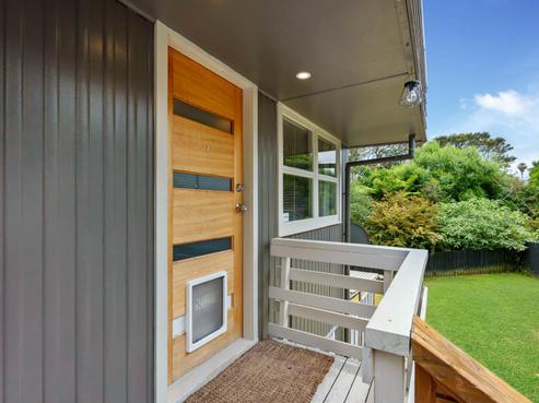 2/40 Eskdale Road, Birkdale