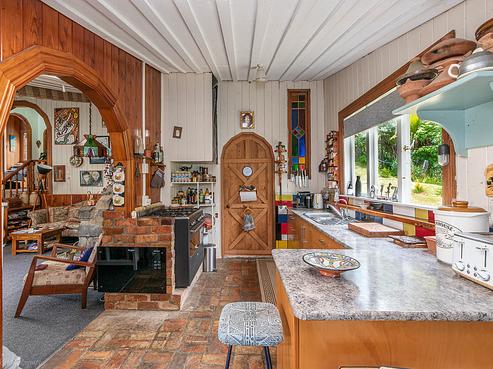 732 Parapara-toatoa Road, Taipa