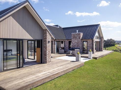2 Puketiro Road, Whitford
