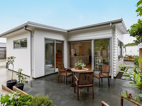 4 Mackillop Way, Brooklands