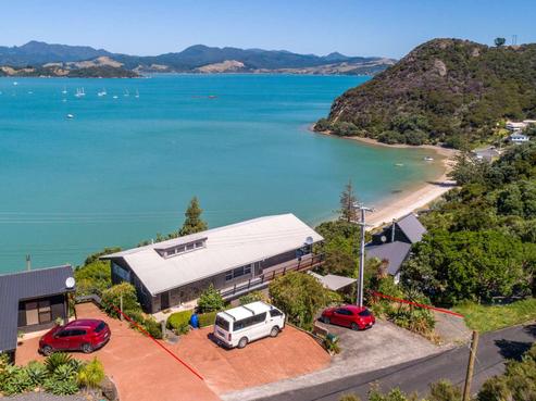 2145 Wyuna Bay Road, Coromandel