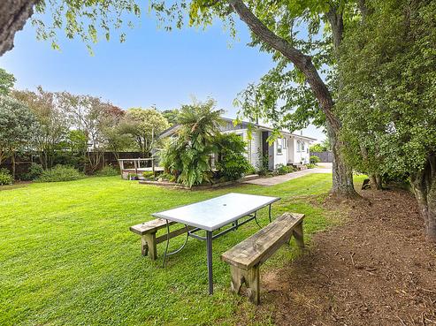 9 Swift Place, Leamington