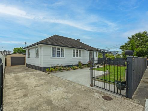 21 Carlisle Street, Milson
