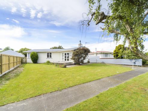 9 Benmore Avenue, Cloverlea