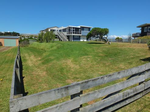 35 Nelson Street, Foxton Beach