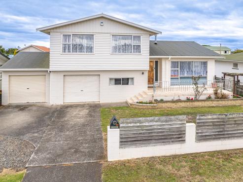69 Surrey Road, Springvale