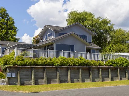 14 Chesham Avenue, Waipahihi
