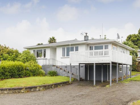 8 Halcombe Road, Feilding