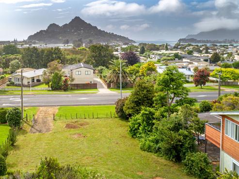 333 Main Road, Tairua