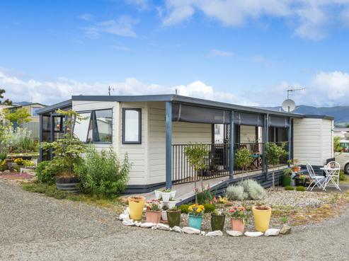 70 Beach Road, Tahunanui