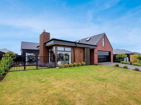 4 Blewbury Court, Rolleston