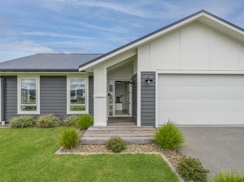 94 Kupe Drive, Whitianga