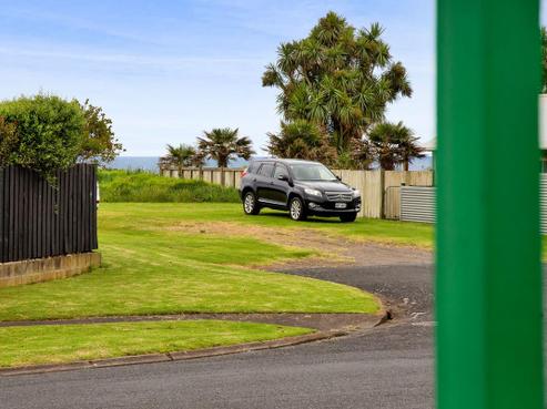 77 Hume Street, Waitara
