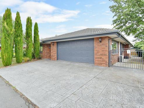 7 Pascoe Drive, Woodend