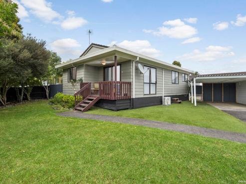 2/208 Waitemata Drive, Ranui