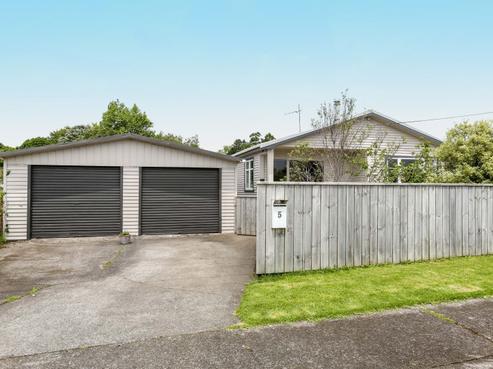 5 Old South Road, Okato