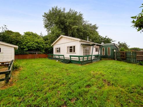 28 Collins Street, Hawera