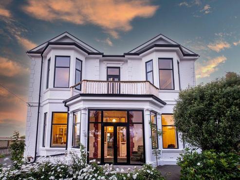 18 Sheen Street, Roslyn