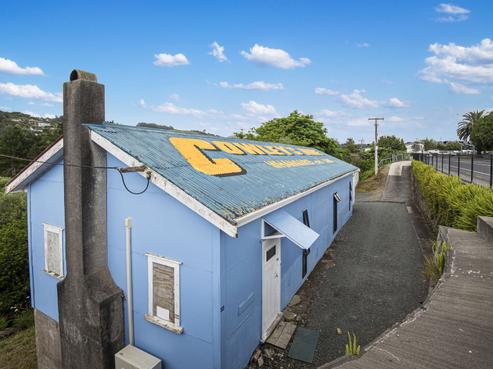 128 Western Hills Drive, Kensington