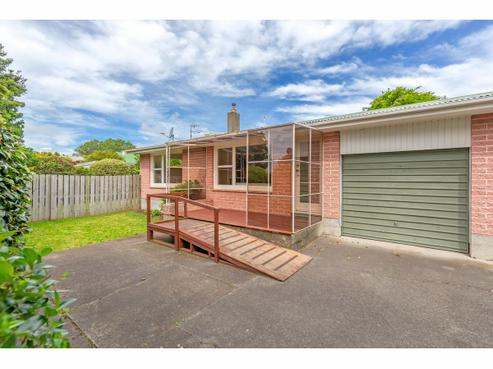 2/100 Roberta Drive, Somerfield