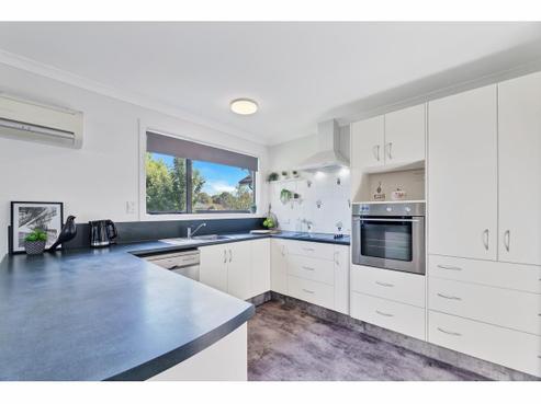 7 Lacy Gate Place, Woodend