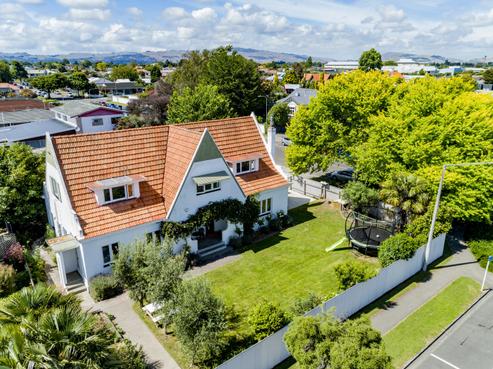 208 Charles Street, Saint Leonards
