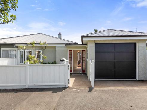 1/33A Glen Road, Stanley Point